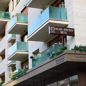 Corvin Holiday Apartments Hotel